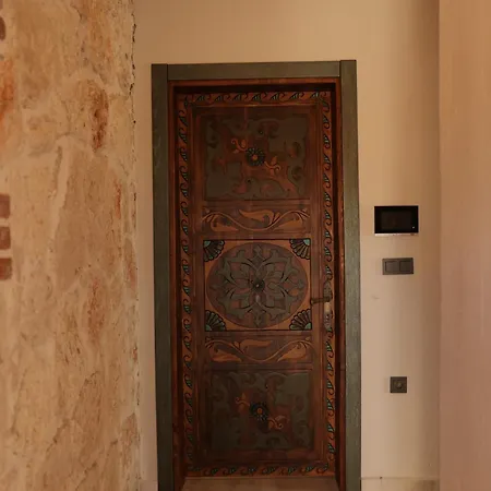 فيلة Mugla Stone Daylight 1